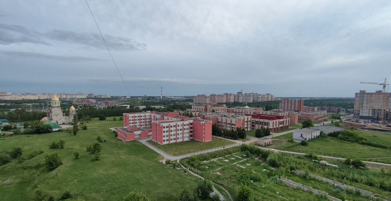 квартира г Липецк р-н Советский ул Бехтеева С.С. 4 фото 1