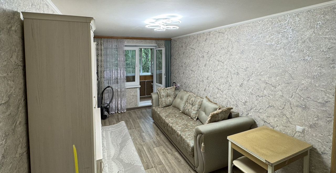 квартира г Курск р-н Сеймский ул Серегина 19 фото 1
