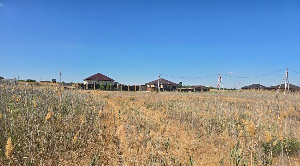 офис г Астрахань р-н Кировский ул Ореховая фото 2
