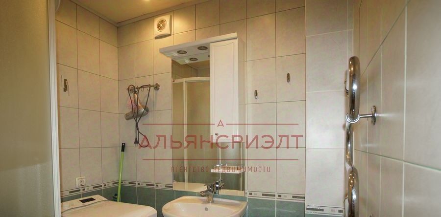 квартира г Новосибирск Маршала Покрышкина ул Ипподромская 29 фото 6