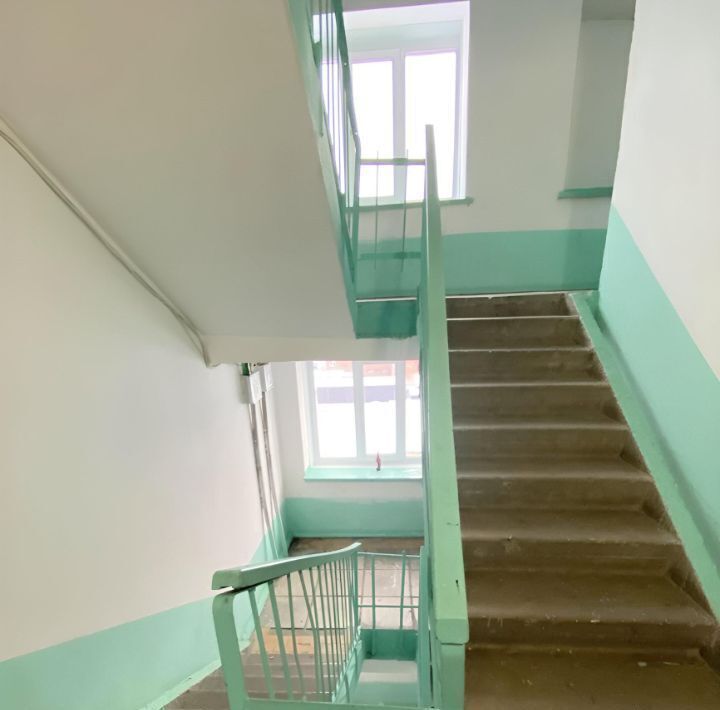 комната г Томск р-н Кировский ул Савиных 13 фото 1