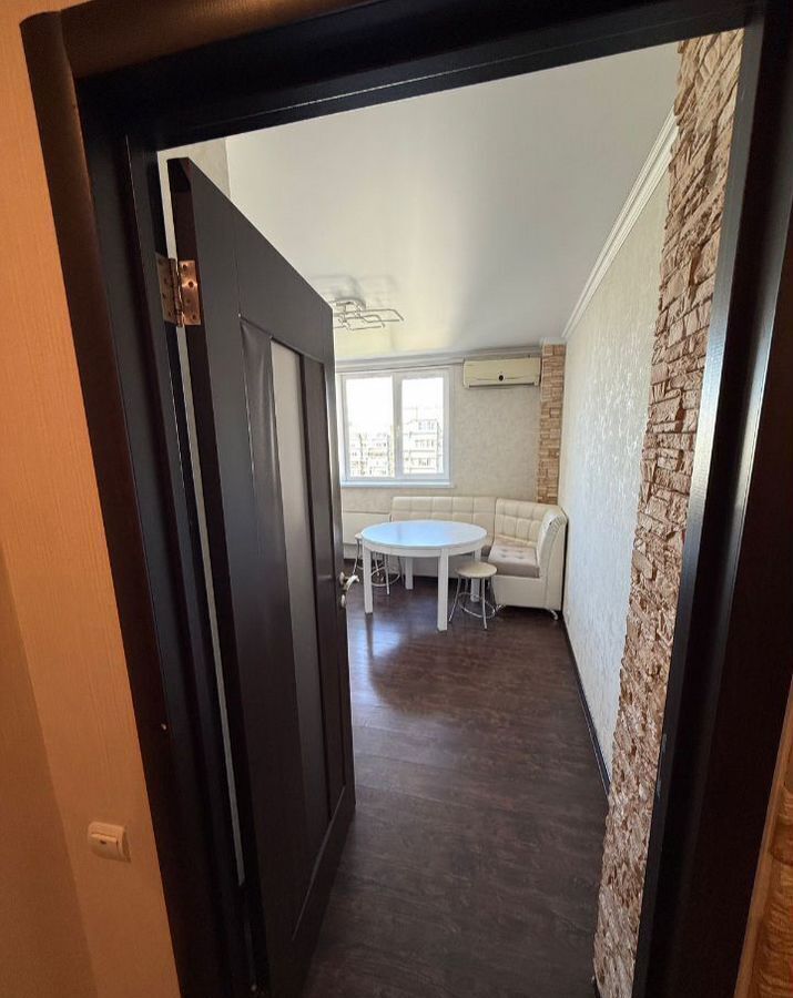 квартира г Тольятти р-н Автозаводский 21 квартал ш Южное 23 фото 16