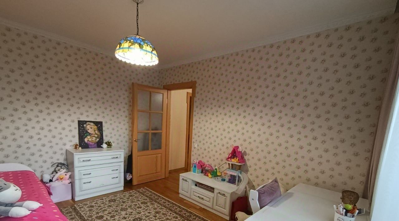 квартира г Белгород Западный ул Есенина 46а фото 7