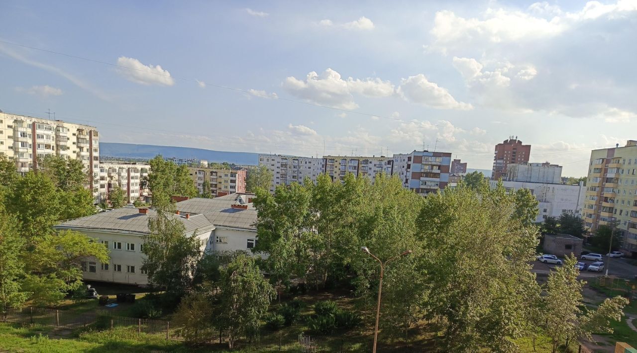 квартира г Братск р-н Центральный ул Советская 2 жилрайон фото 11
