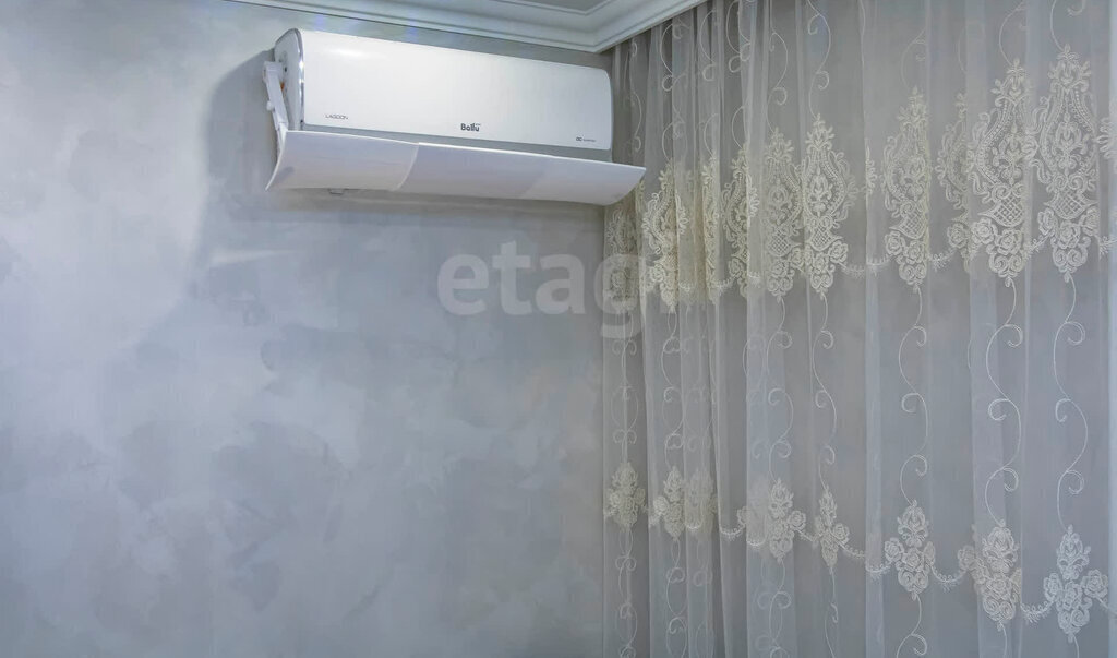 квартира г Тюмень ул Мориса Тореза 2 фото 15