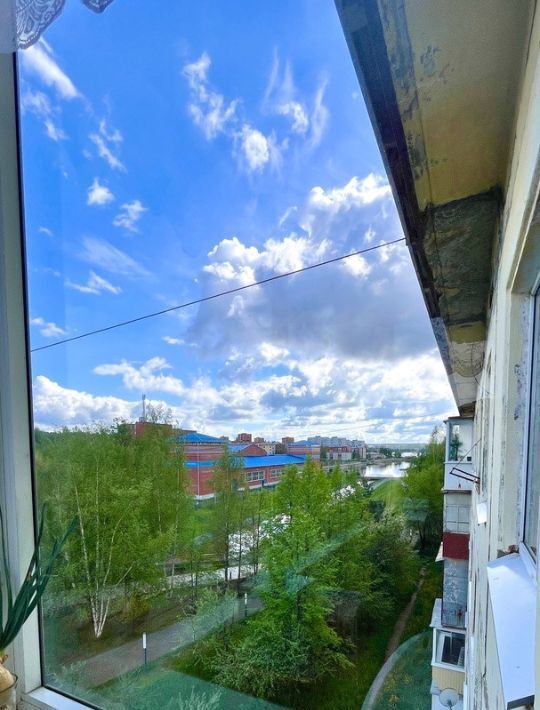 квартира г Воткинск ул 1 Мая 127 фото 12