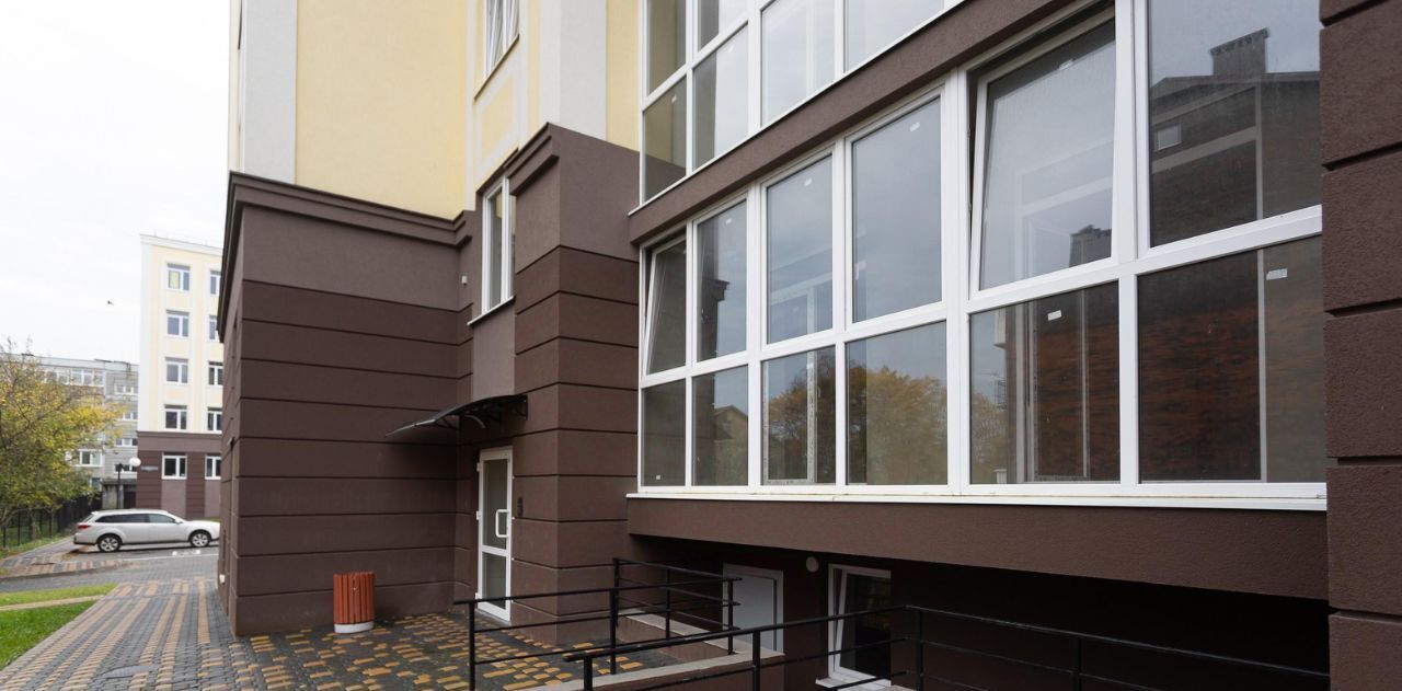 квартира г Пионерский ул Октябрьская 3б/2 фото 1