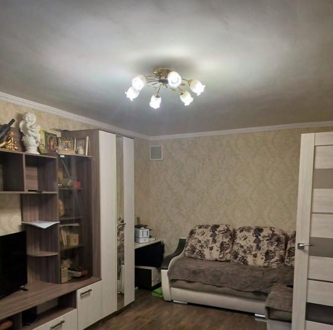 квартира г Омск р-н Кировский ул 2-я Солнечная 32 фото 8