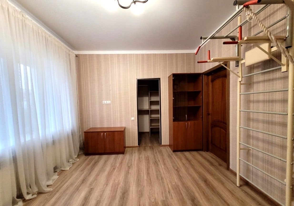 квартира г Омск р-н Центральный ул Волховстроя 24 фото 20