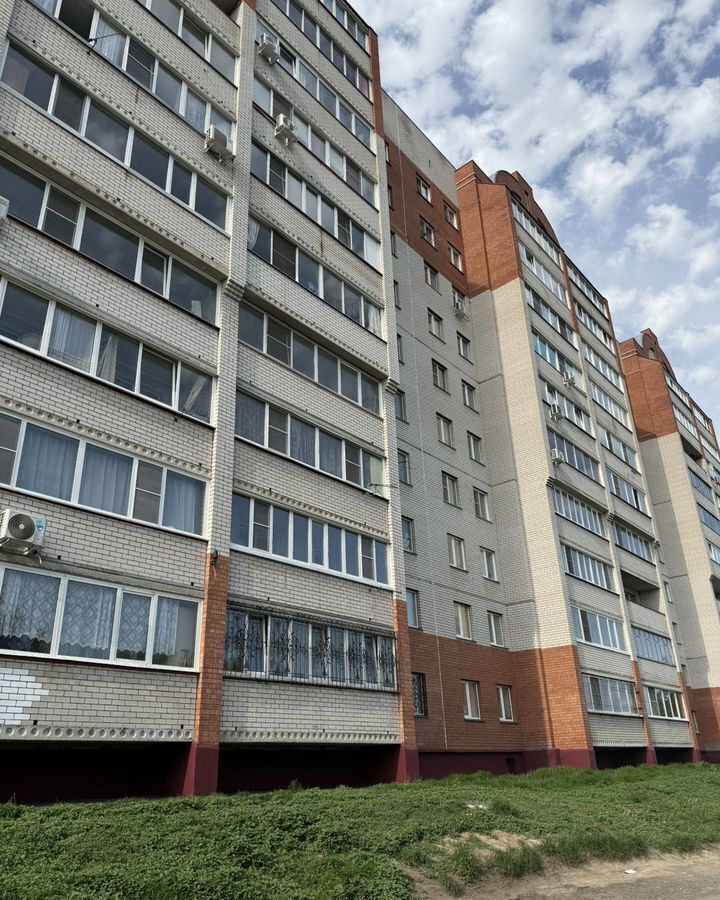 квартира г Барнаул р-н Ленинский ул Эмилии Алексеевой 86 фото 1