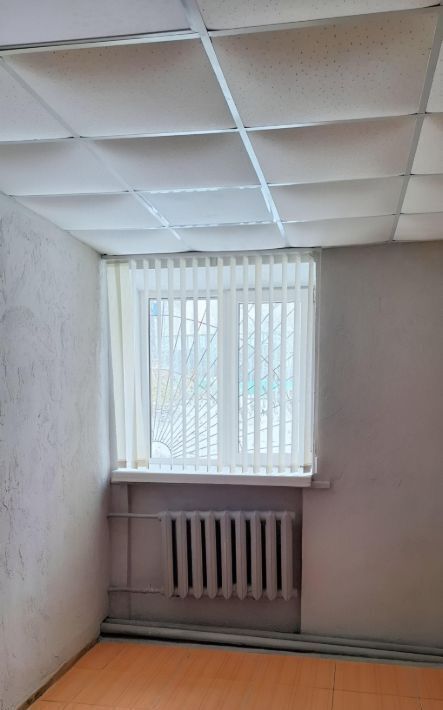 офис г Пермь р-н Дзержинский ул Луначарского 131 фото 1