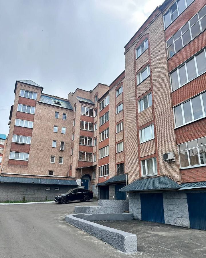 квартира г Чебоксары р-н Московский ул Алексея Талвира 14 фото 1