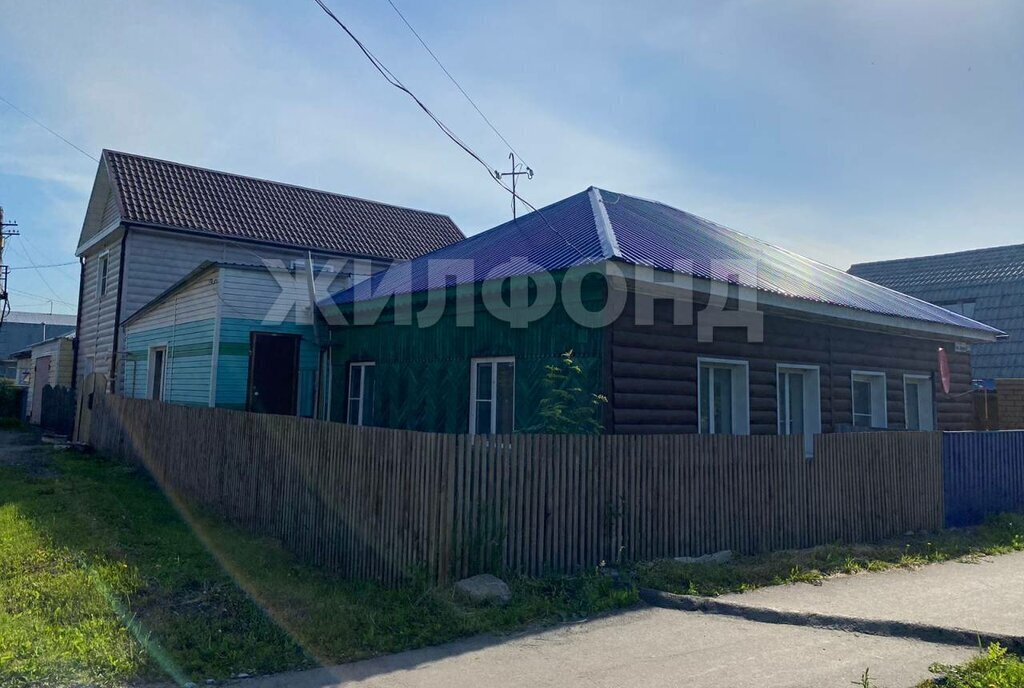 дом г Барнаул проезд Волейбольный фото 3