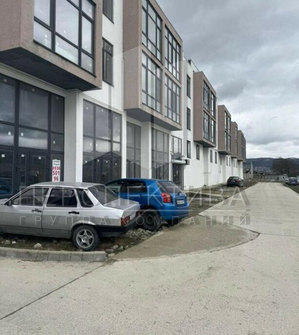 торговое помещение г Новороссийск Кипарисовая улица, 4 фото 1
