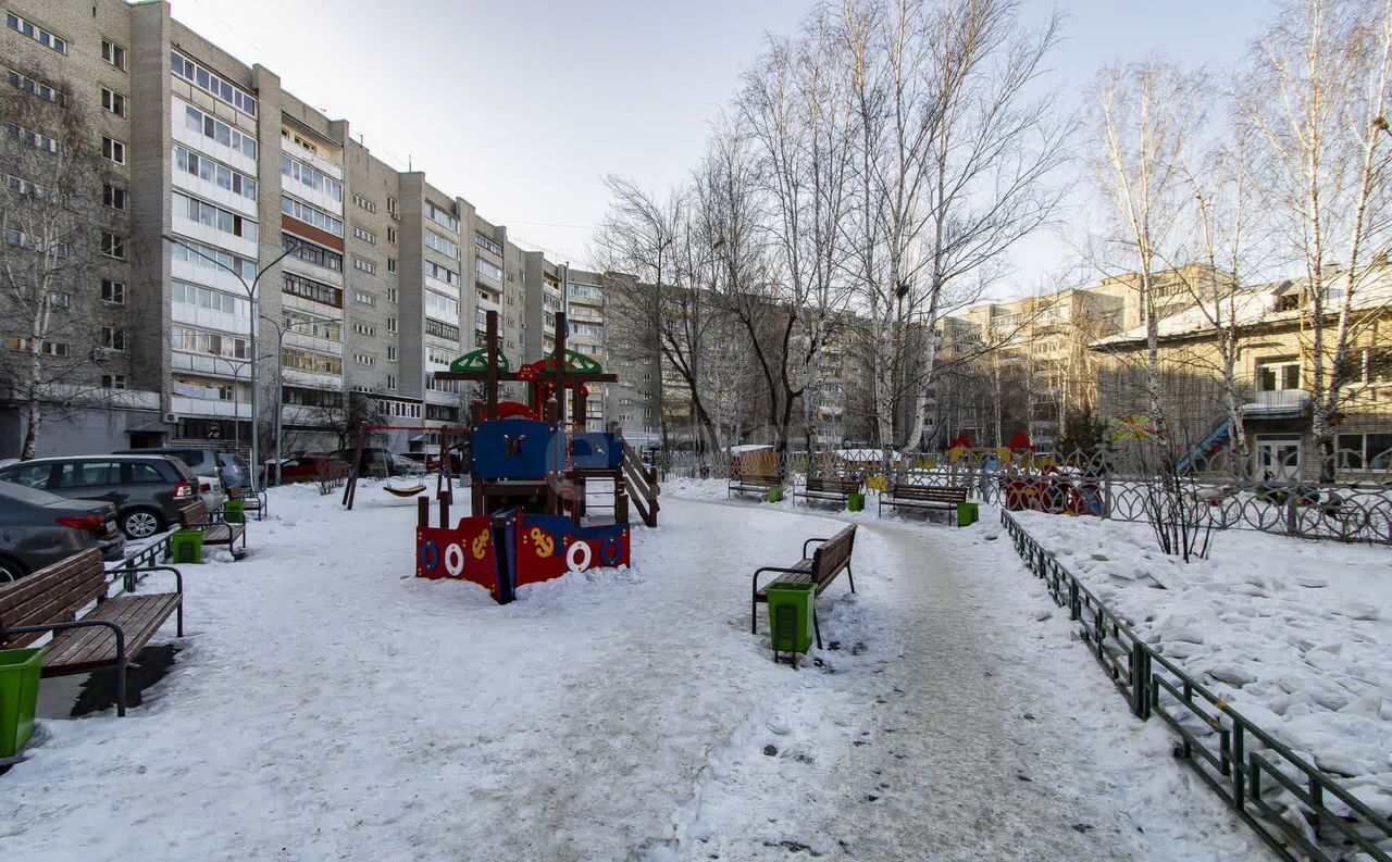 квартира г Тюмень р-н Калининский ул Депутатская 129 фото 27