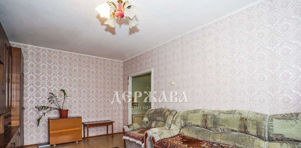 квартира г Старый Оскол мкр Королева 9 фото 2