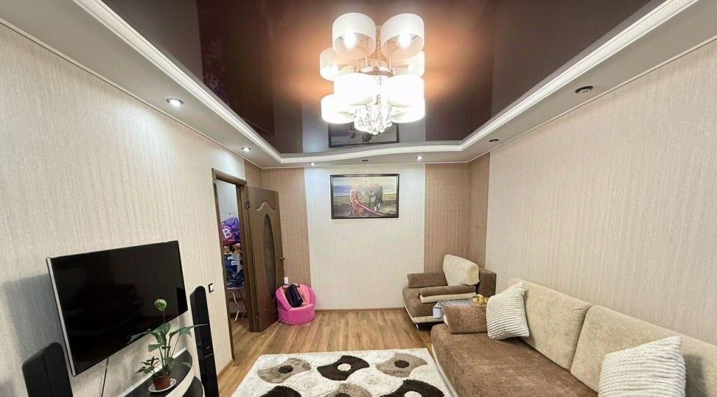 квартира г Саратов р-н Фрунзенский ул Новоузенская 180а фото 1