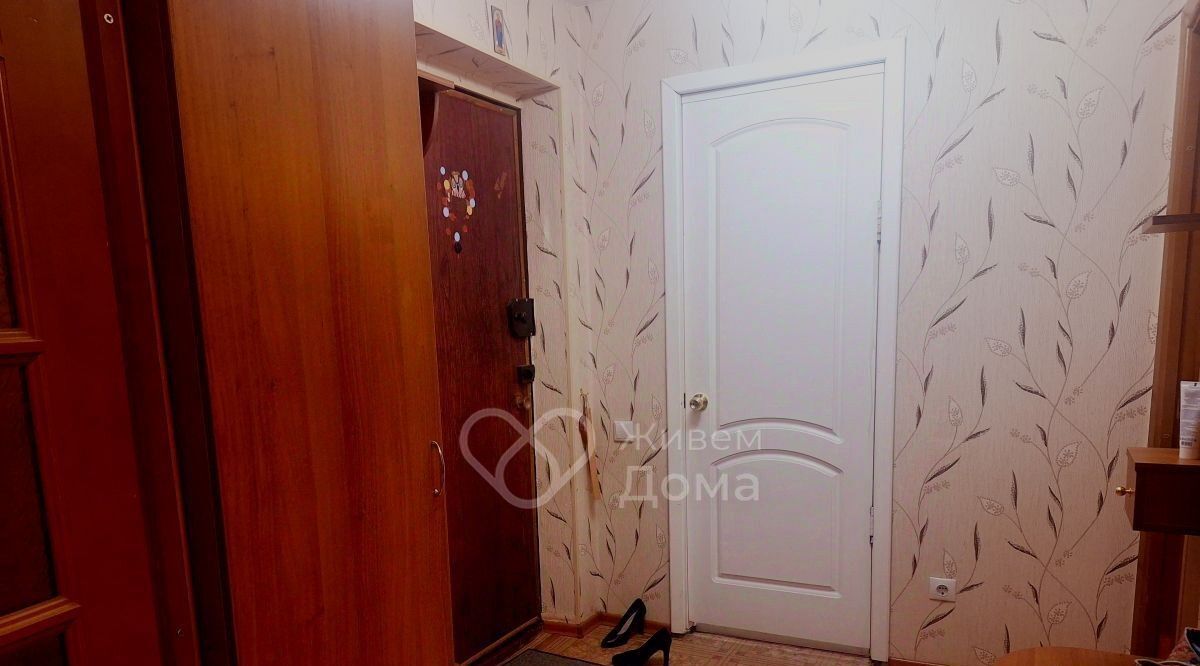 квартира г Волгоград р-н Кировский ул Колосовая 10 фото 3