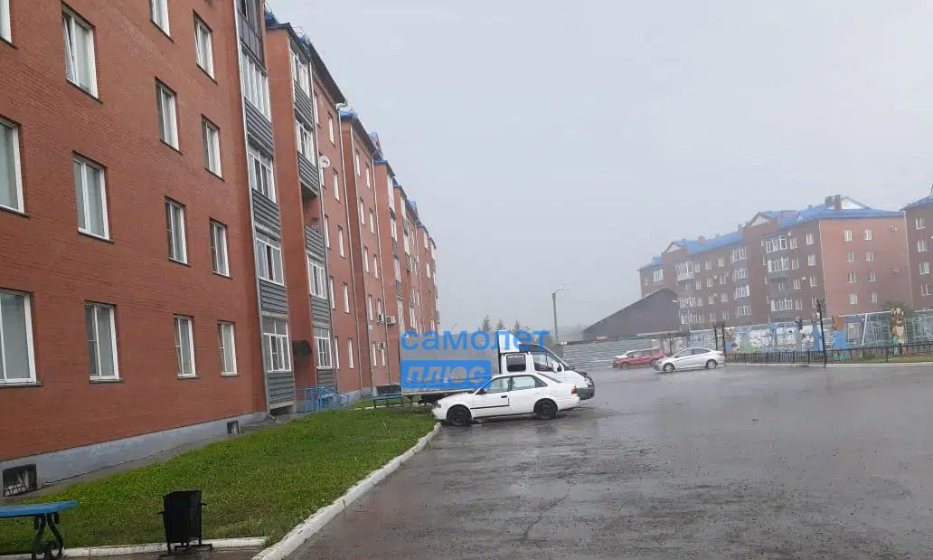 квартира г Бийск Зеленый клин ул Стахановская 2/4 фото 3
