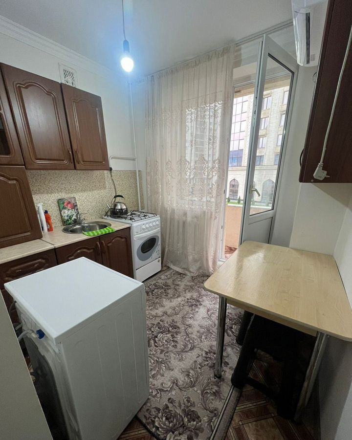 квартира г Грозный пр-т Ахмат-Хаджи Абдулхамидовича Кадырова, 121 фото 3