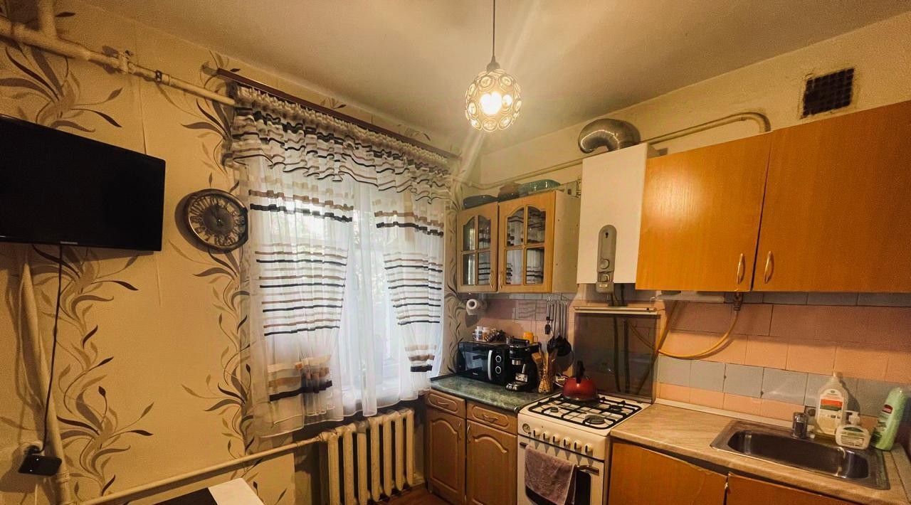 квартира г Волгоград р-н Дзержинский ул Новодвинская 34 фото 6