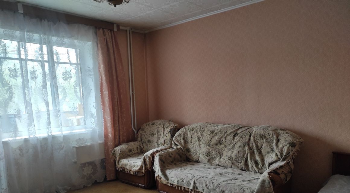квартира г Омск р-н Кировский ул 70 лет Октября 13/2 фото 7