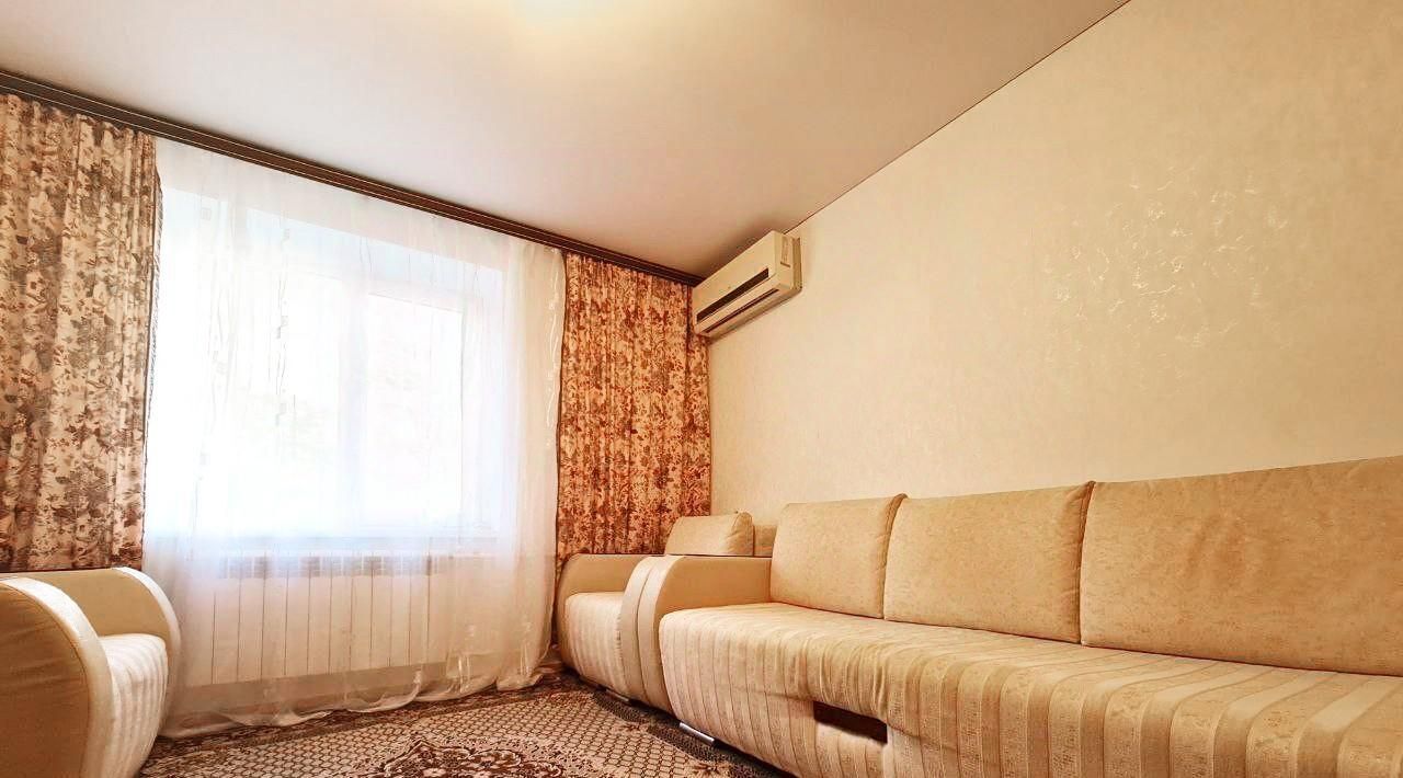 квартира г Саратов р-н Ленинский ул Осенняя 6а фото 1