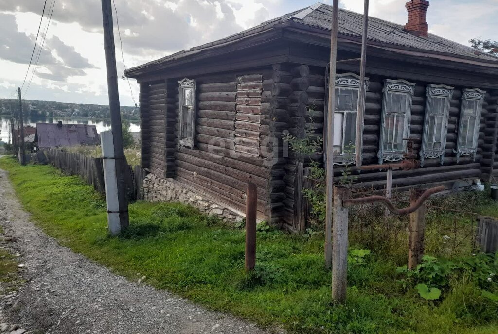 дом г Верхняя Салда ул Свердлова фото 3