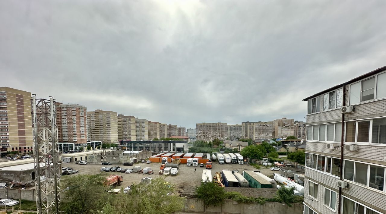 квартира г Краснодар р-н Прикубанский мкр им Петра Метальникова ул Защитников Отечества 5 фото 13