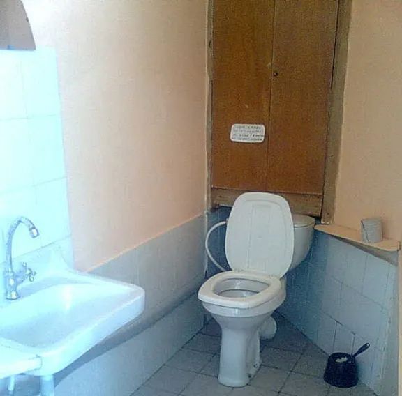 комната г Алушта ул Октябрьская 19а фото 6