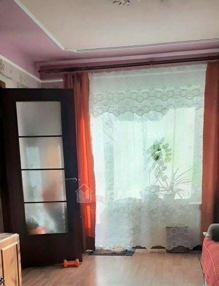 квартира г Омск р-н Центральный ул 4-я Челюскинцев 119 пос. Амурский фото 9
