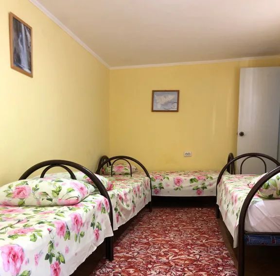дом г Геленджик с Кабардинка ул Революционная 152 фото 17