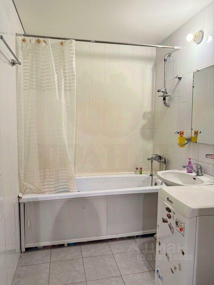 квартира г Екатеринбург улица Академика Шварца, 10 к 1 фото 9