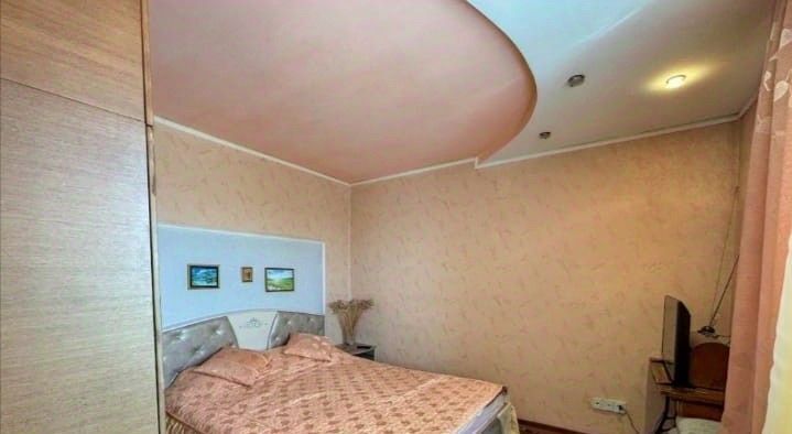квартира г Прокопьевск р-н Рудничный ул Институтская 105 фото 1