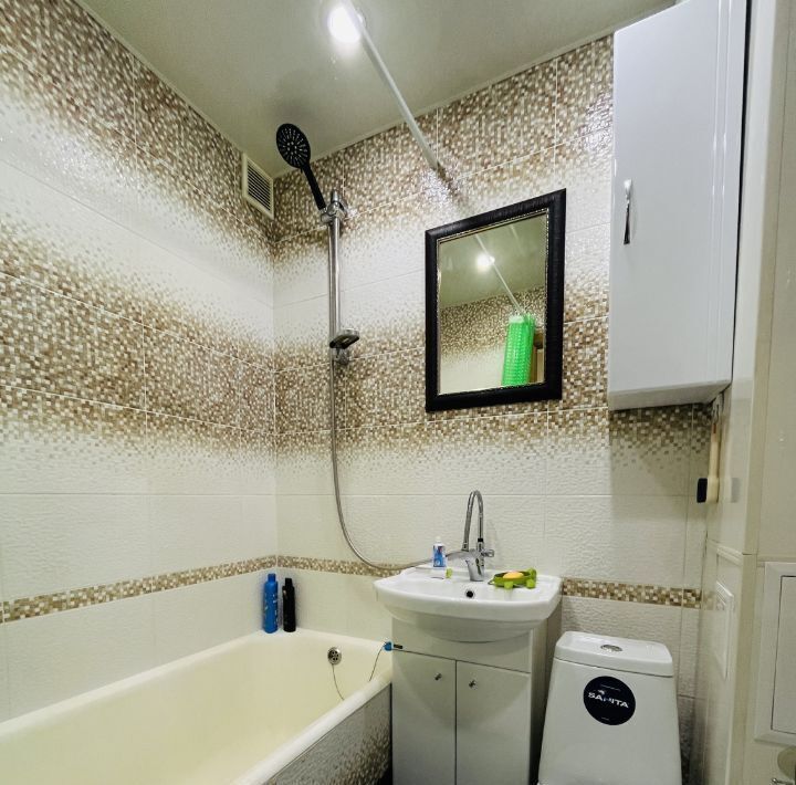 квартира г Тольятти р-н Автозаводский ул Юбилейная 23 фото 5