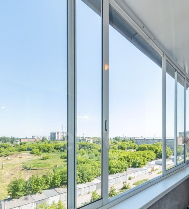 квартира г Омск р-н Центральный ул 27-я Северная 44/2 фото 22