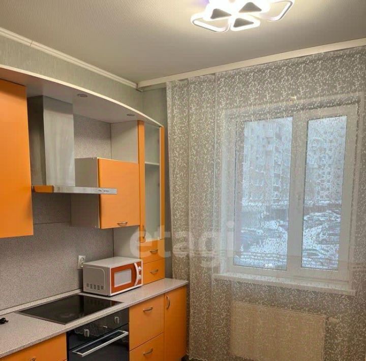 квартира г Сургут пр-кт Ленина 24 18-й фото 3