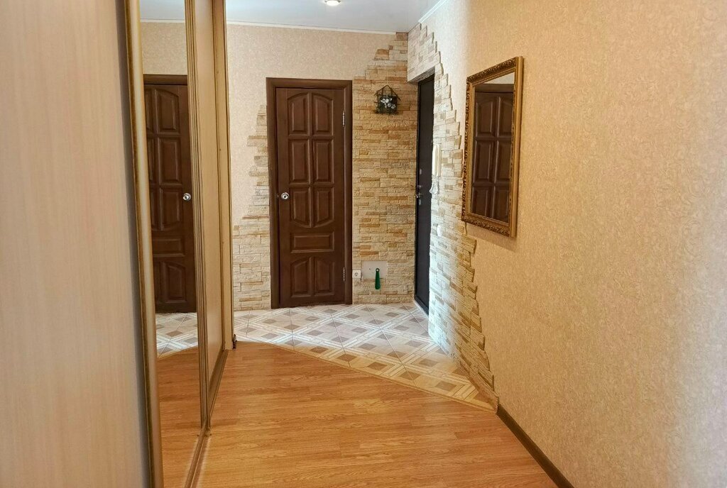 квартира г Тобольск мкр 4 16 фото 9