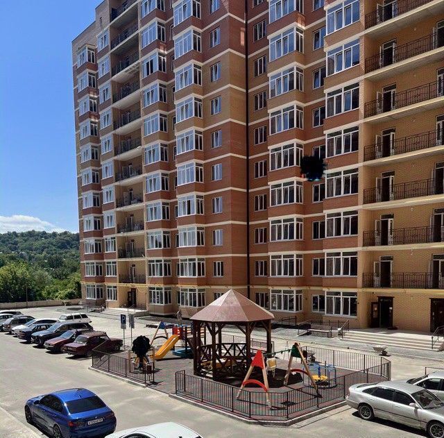 квартира г Пятигорск ул Пестова 5к/3 фото 1