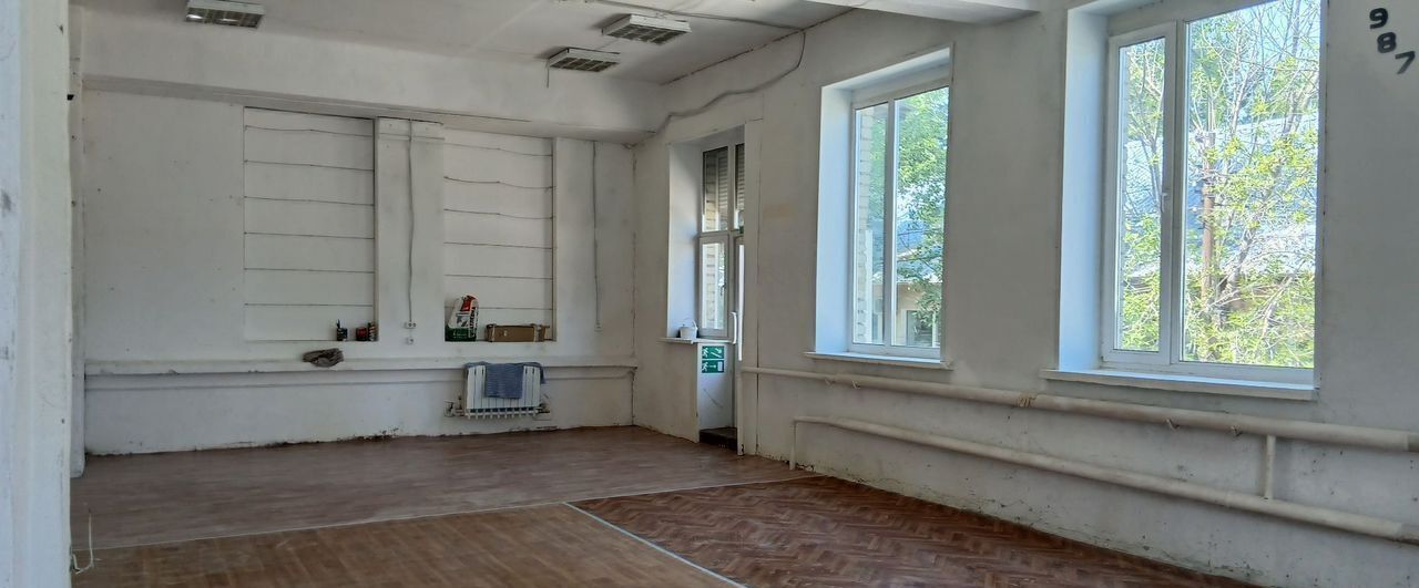 офис г Саратов р-н Волжский пр-д 2-й Соколовогорский 1 фото 3