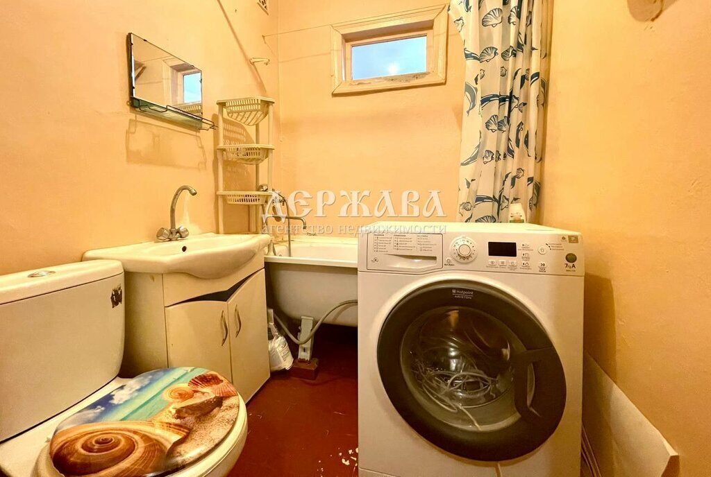 квартира г Старый Оскол ул Октябрьская 23 фото 7