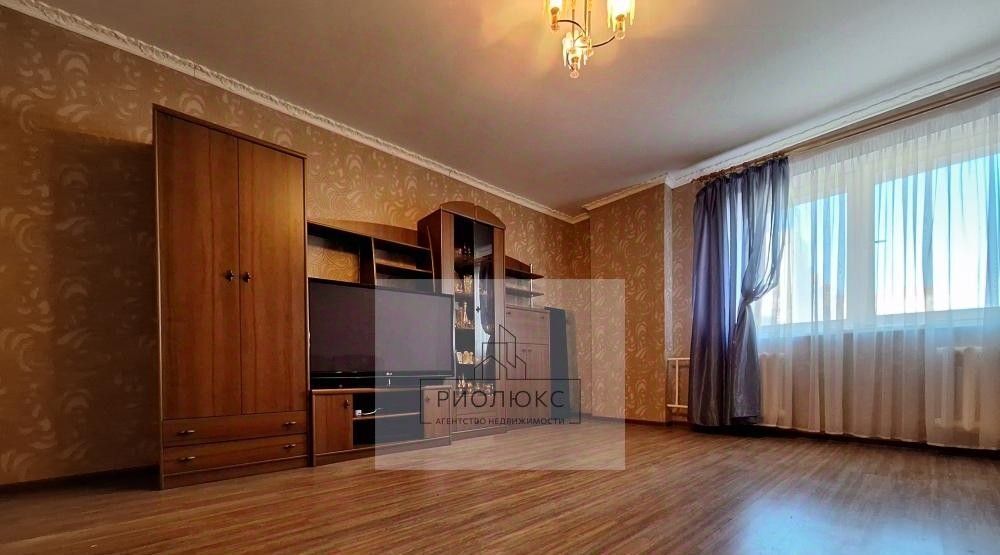 квартира г Магнитогорск р-н Орджоникидзевский пр-кт Ленина 135 фото 2