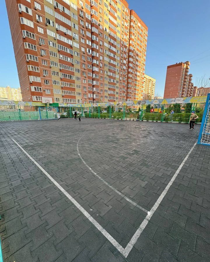 квартира г Краснодар р-н Прикубанский ул им. Героя Сарабеева В.И. 5к/5 фото 20