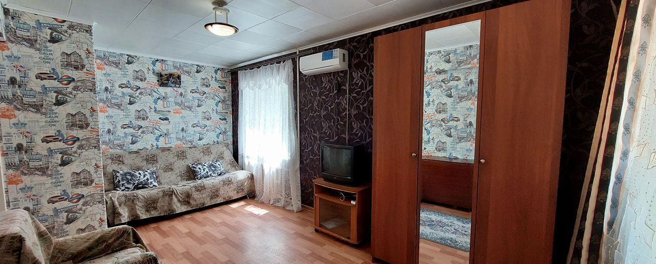 квартира г Волгоград р-н Кировский ул им. Одоевского 80 фото 1