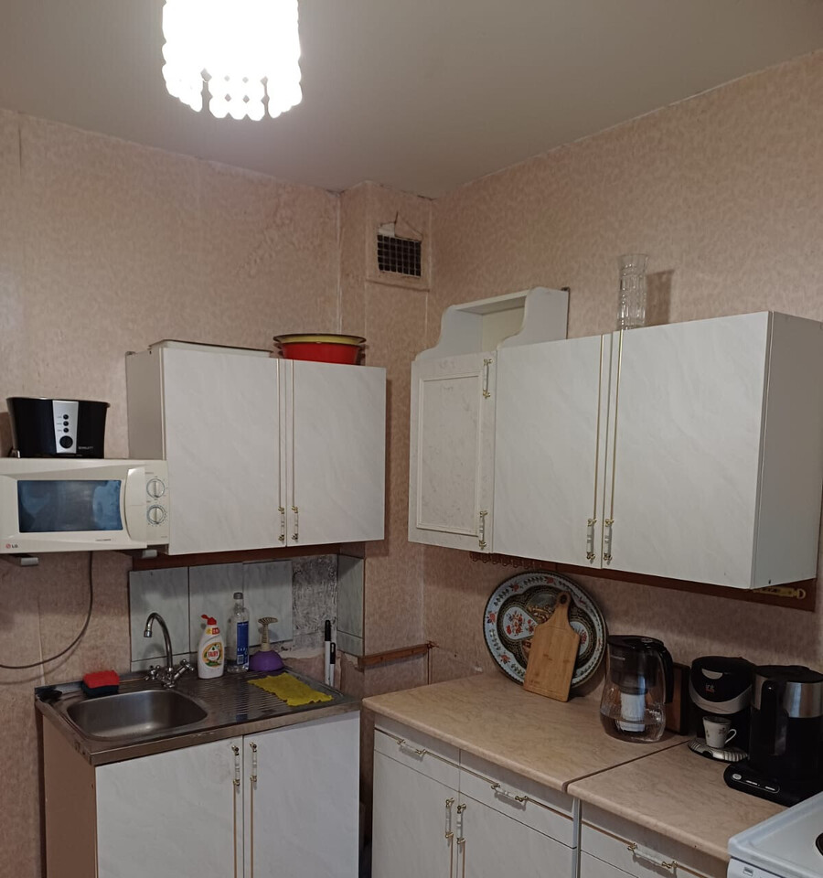 квартира г Колпино ул Ижорского Батальона 27 наб Октябрьская 77/27 фото 1