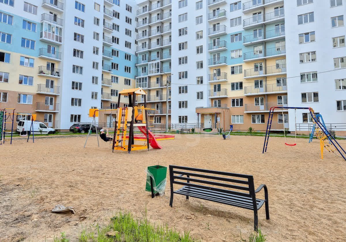 квартира г Ярославль р-н Дзержинский ул Брагинская 18к/4 фото 21