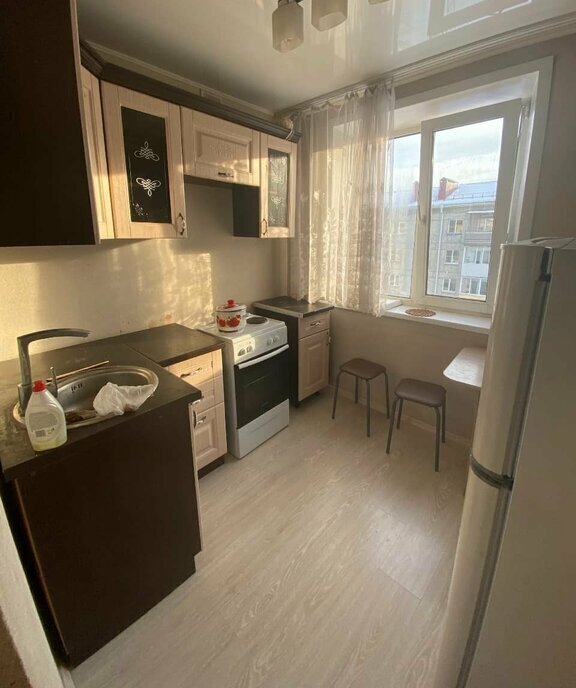квартира г Горно-Алтайск пр-кт Коммунистический 170 фото 1