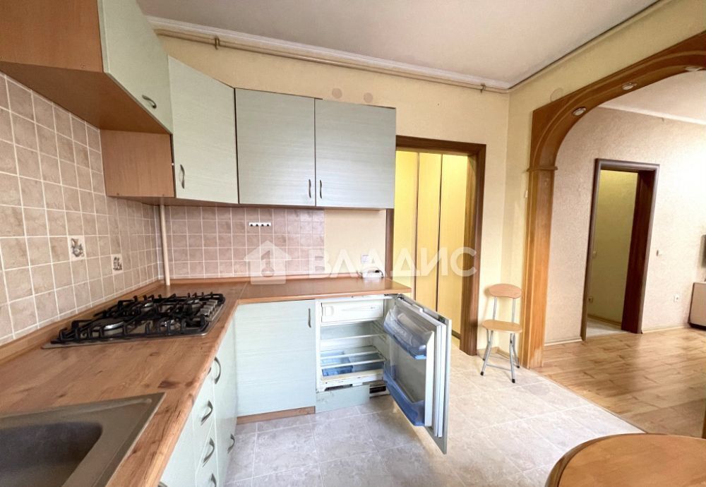 квартира г Калининград р-н Центральный ул Осенняя 30 фото 8