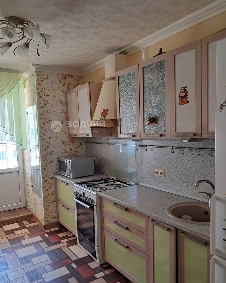 квартира г Чебоксары р-н Московский Северо-Западный ул Петра Ермолаева 3к/1 мкр-н Волжский-3 фото 1
