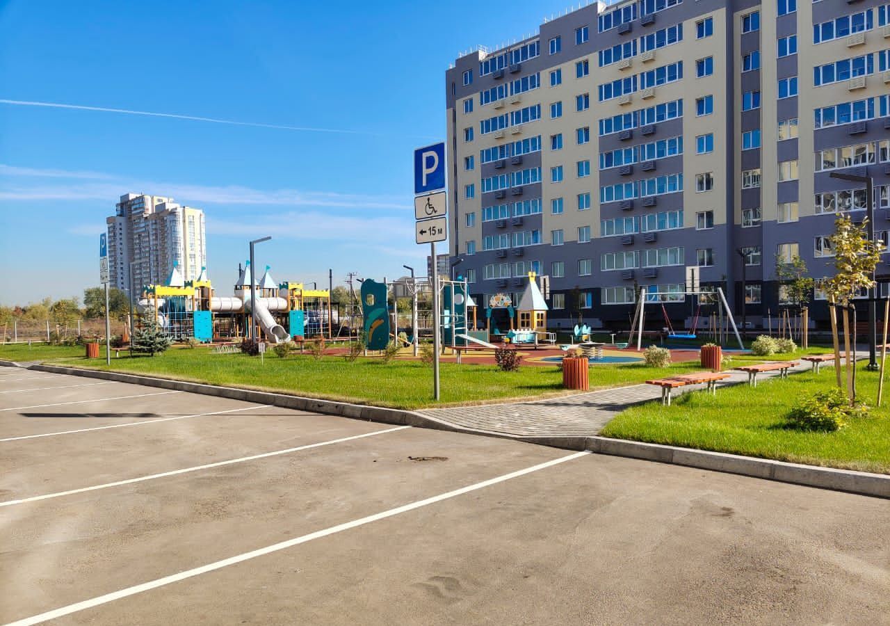 квартира г Тольятти р-н Автозаводский б-р Приморский пр-кт Московский ЖК «Юго Западный» поз. 2, ул. Строителей фото 2